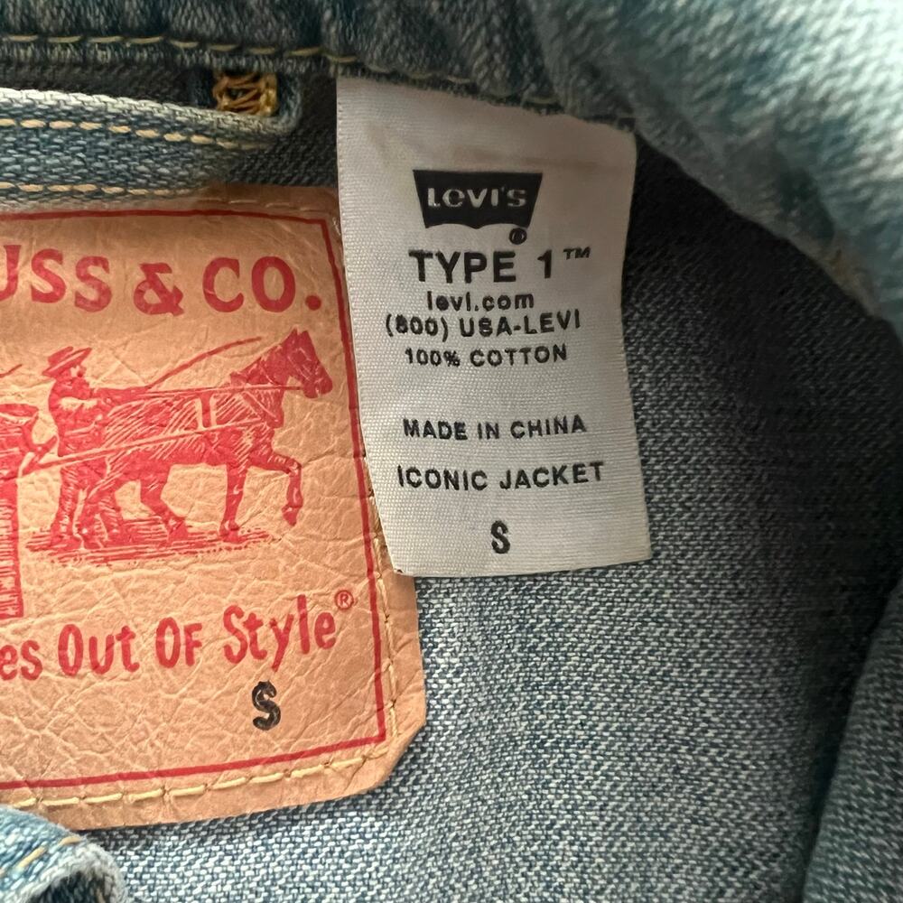 Vintage Levi’s 2004 Women’s 100% Cotton Jean Jacket SZ SM Type 1 Blue Fade - Picture 4 of 15